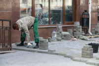 На ул. Советской меняют тротуарную плитку, Фото: 2