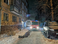 В Туле во время ночного пожара в пятиэтажке погиб мужчина, Фото: 1