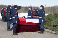 В Туле простились с 26-летним офицером Алексеем Алешко, погибшим во время спецоперации на Украине, Фото: 5