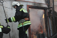 Пожар в жилом бараке, Щекино. 23 января 2014, Фото: 16