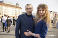 На главной площади города сотни туляки станцевали вальс под «Синий платочек», Фото: 3
