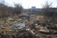 Туляк засыпал ручей, 12 колодцев и 4 канализационных люка, самовольно строя дорогу, Фото: 11