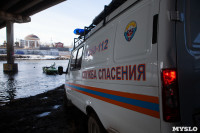 В Туле на Упе спасатели эвакуировали пострадавшего из упавшего в реку автомобиля, Фото: 7