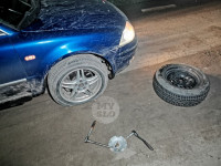 Пробитые колёса на ул. Рязанской, Фото: 3