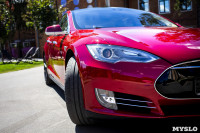 Владелец первого электромобиля Tesla рассказал, почему теперь не хочет ездить на других машинах, Фото: 37