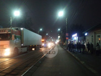 В Пролетарском округе Тулы пробка из-за ДТП с грузовиком и легковушкой, Фото: 1
