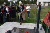 В Узловой установили памятник на могиле считавшегося пропавшим без вести летчика-героя, Фото: 4