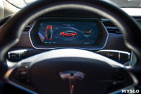 Владелец первого электромобиля Tesla рассказал, почему теперь не хочет ездить на других машинах, Фото: 12