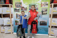 Дети из Иркутской области получили спортивную форму и школьные наборы от Алексея Дюмина, Фото: 1