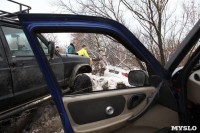В Туле опрокинувшийся в кювет BMW вытаскивали три джипа, Фото: 14