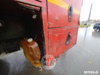 В Туле Niva подрезала микроавтобус и тот влетел в пожарных, Фото: 18