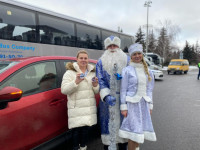 Тульских водителей поздравили полицейский Дед Мороз и Снегурочка, Фото: 6