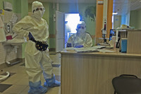 Репортаж из «красной зоны»: как устроен коронавирусный госпиталь в Туле, Фото: 7
