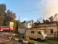 На ул. Баженова в Туле крупный пожар уничтожил жилой дом, Фото: 18