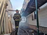 На ул. Баженова в Туле крупный пожар уничтожил жилой дом, Фото: 11