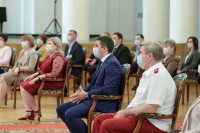 Алексей Дюмин наградил тульских медиков медалями «За самоотверженность и единство», Фото: 19