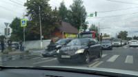 На ул. Болдина Renault протаранил ВАЗ, Фото: 2