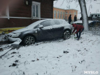 В Щёкино «Опель» едва не врезался в дом, Фото: 7