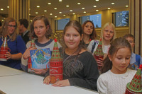 Почти 200 детей из Тульской области побывали на новогоднем представлении в Москве, Фото: 49