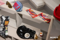 Что спрятано «Между строчками» одежды: в Туле открылась выставка о моде 80-90-х, Фото: 70