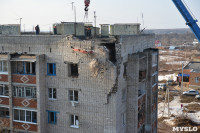 У дома, поврежденного взрывом в Ясногорске, демонтировали опасный угол стены, Фото: 48