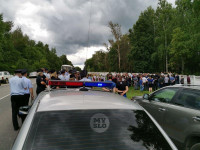 Жуткое ДТП в Суворове: проститься с погибшим полицейским пришли сотни человек, Фото: 1