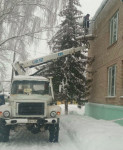 УК не справляются: администрация Тулы взялась на очистку крыш от сосулек и снега, Фото: 1