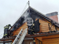 В Туле на ул. Фурманова загорелся частный дом, Фото: 14