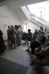В Туле пенсионеры толпятся в огромной очереди на продление проездных, Фото: 7