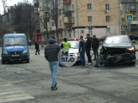 В Туле внедорожник BMW повалил столб ЛЭП, Фото: 3