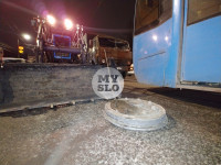 В Туле у трамвая отвалилось колесо и в него врезалась легковушка, Фото: 2