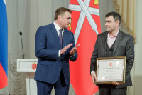 Алексей Дюмин наградил тульских медиков медалями «За самоотверженность и единство», Фото: 9