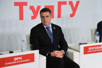 Алексей Эрк представил студентам-медикам выставку «Солдаты жизни», Фото: 9
