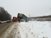 На Одоевском шоссе в Туле у водителя фуры отказало сердце, Фото: 5