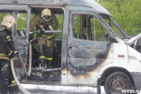 В Туле сгорел микроавтобус, Фото: 17