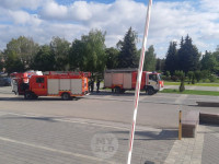 К зданию правительства Тульской области прибыли пожарные расчеты, Фото: 3