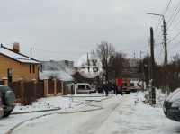 В Туле на ул. Фурманова загорелся частный дом, Фото: 21