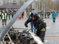 В Туле проходят региональные соревнования среди спасателей по ликвидации последствий ДТП, Фото: 39