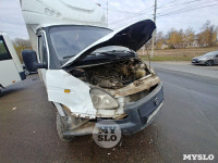 На Щекинском шоссе столкнулись микроавтобус и грузовик, Фото: 5
