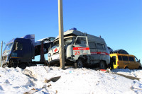 На трассе М2 автомобиль "скорой" столкнулся с автовозом., Фото: 4