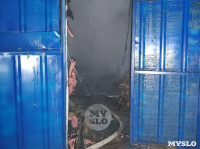На ул. Томпа в Туле поздно вечером загорелась баня, Фото: 6