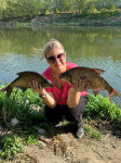 Тулячка впервые за 7 лет рыболовства поймала гигантского карпа, Фото: 1