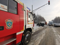 В Туле водитель бетономешалки и военные потушили горящую на трассе ГАЗель, Фото: 9