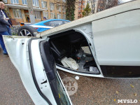 В центре Тулы машина спецсвязи попала в ДТП с «перевертышем», Фото: 6