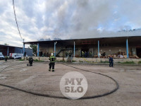 Крупный пожар в Туле: горит строительный склад-магазин, Фото: 9