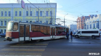 На улице Советской в Туле трамвай сошел с рельсов, Фото: 2