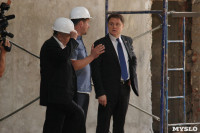 Владимир Груздев проинспектировал ремонт бассейна на улице Гоголевской. 8 июля 2015, Фото: 17