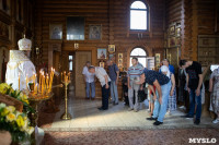 В Князь-Владимирском храме на территории Туламашзавода прошли Божественная литургия и крестный ход, Фото: 14