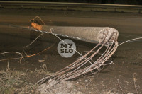 В Туле у сбившей фонарный столб легковушки оторвало колесо, Фото: 13