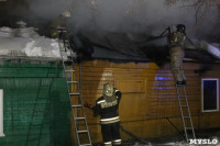 Горевший дом на ул. Пушкинской в Туле тушили шесть пожарных расчетов, Фото: 1
